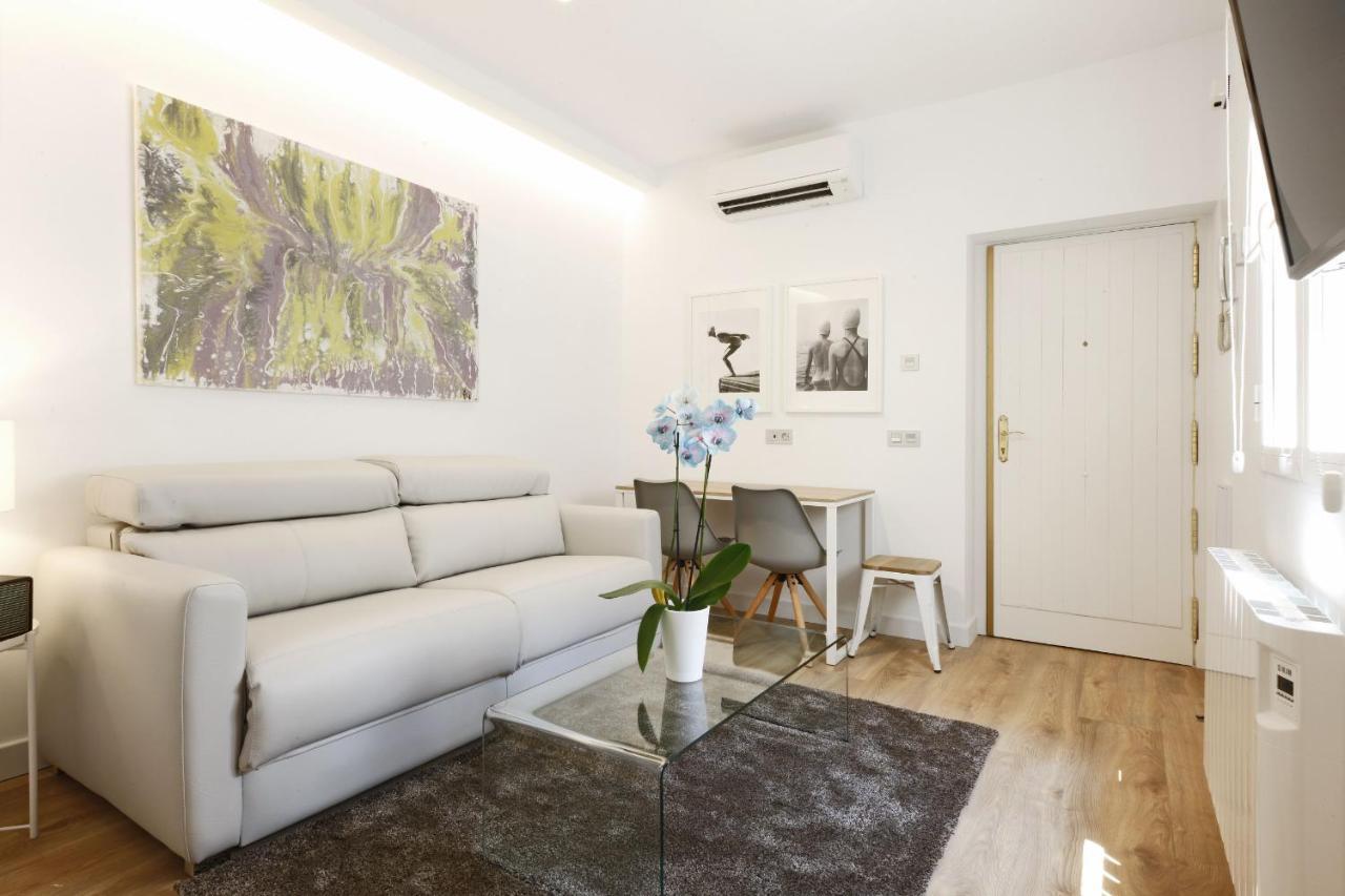 Angel Square Apartment Madrid Ngoại thất bức ảnh