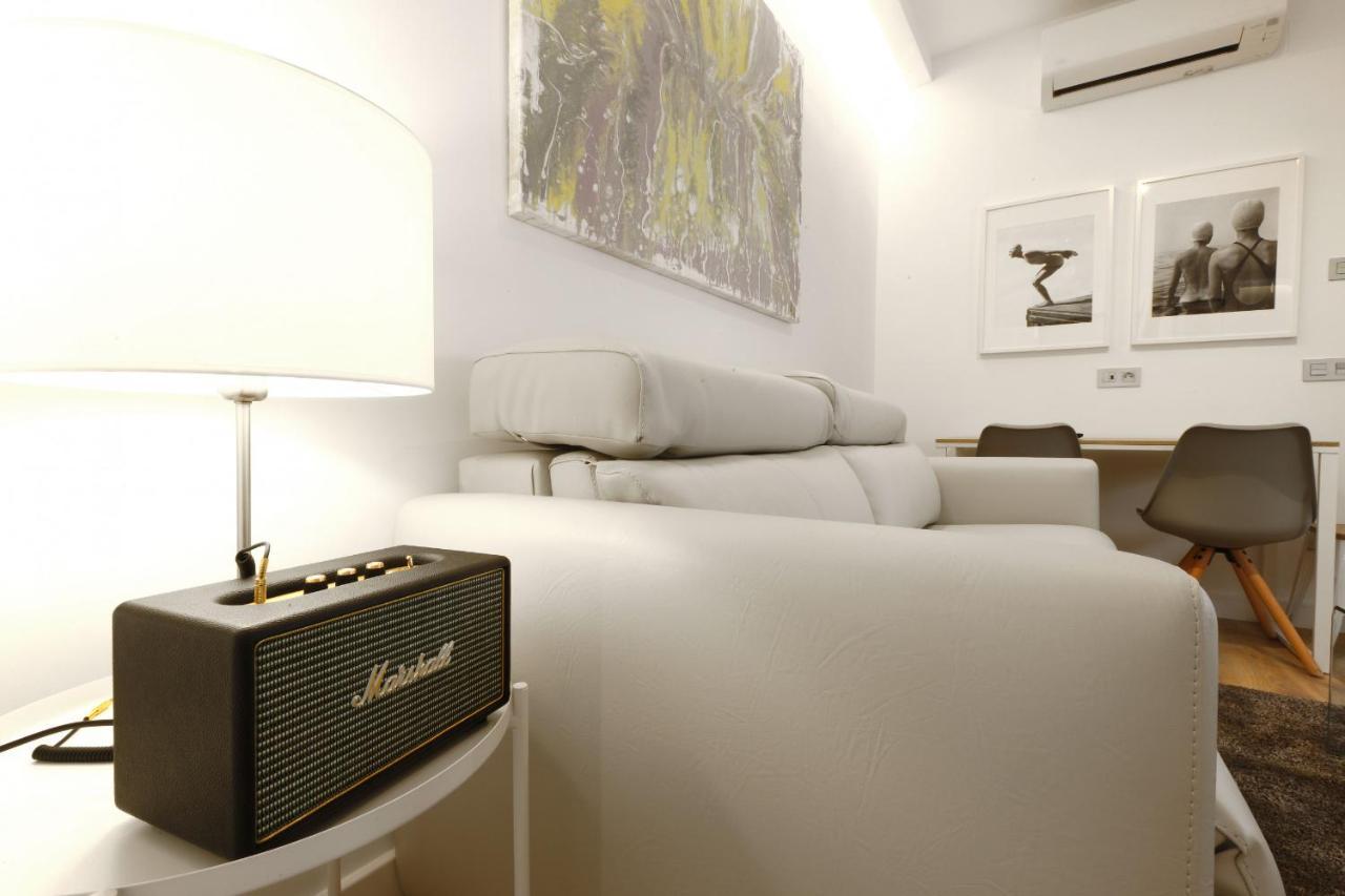 Angel Square Apartment Madrid Ngoại thất bức ảnh