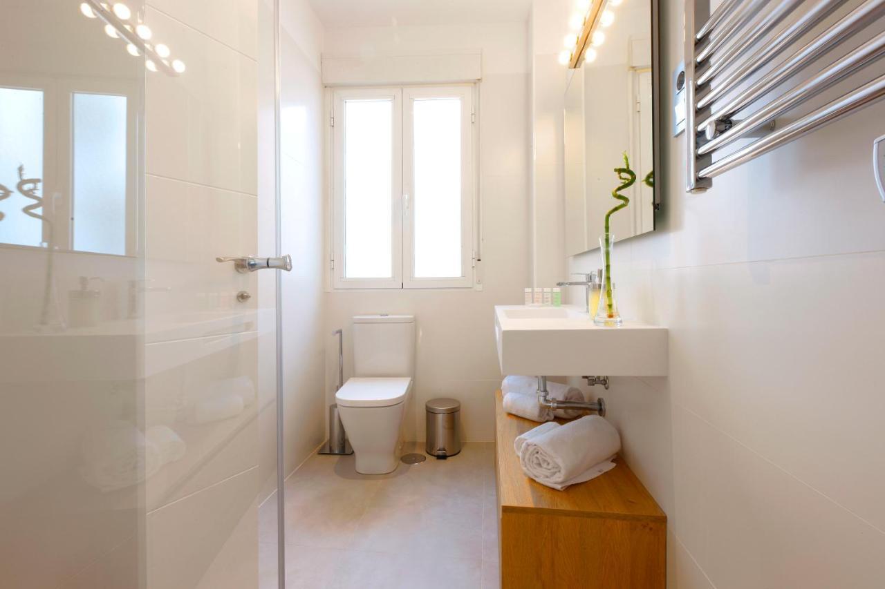 Angel Square Apartment Madrid Ngoại thất bức ảnh