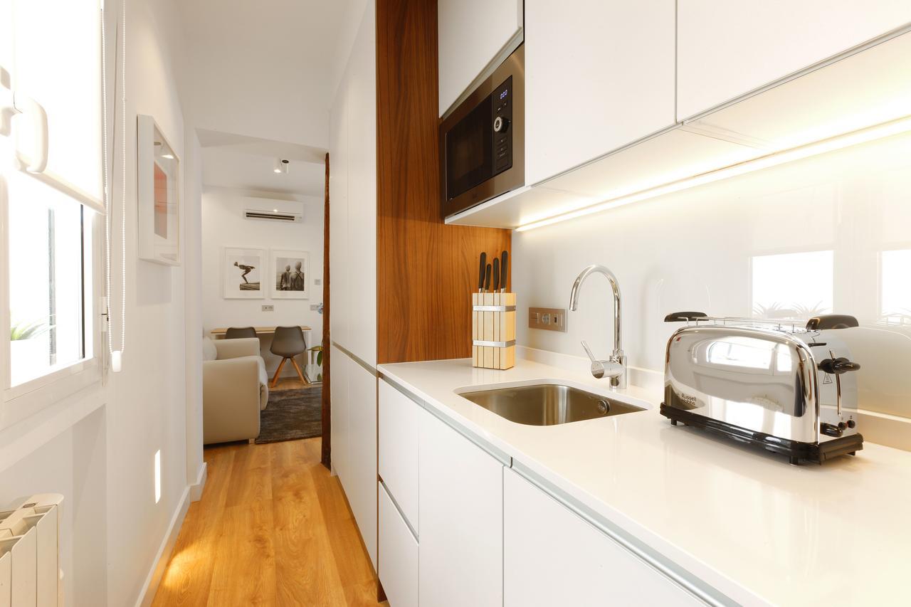 Angel Square Apartment Madrid Ngoại thất bức ảnh